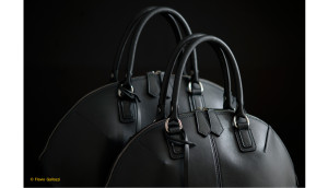 Flavio Gallozzi BorsaBlack 300x172 Still life of bags by Flavio Gallozzi photographer Milano still life photography photographer Milan photo fotografo Milano black bags © Flavio Gallozzi 