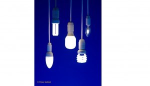 Lampadine 300x172 Advertising Esselunga lightbulbs still life photography photo lightbulbs Flavio Gallozzi photographer Milan 