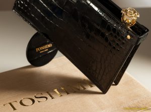 Toshimi 064 FlavioGallozzi 300x223 Toshimi crocodile bag 