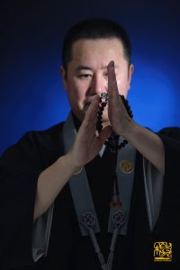 Yutani 133 2 FlavioGallozzi 200x300 Shuon chief Buddhist priest 